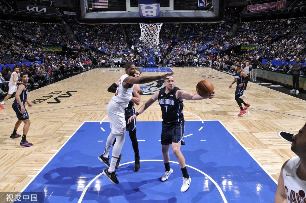 维金斯加盟独行侠，NBA大交易再现