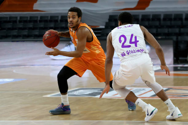 季的一场火 季的一场火