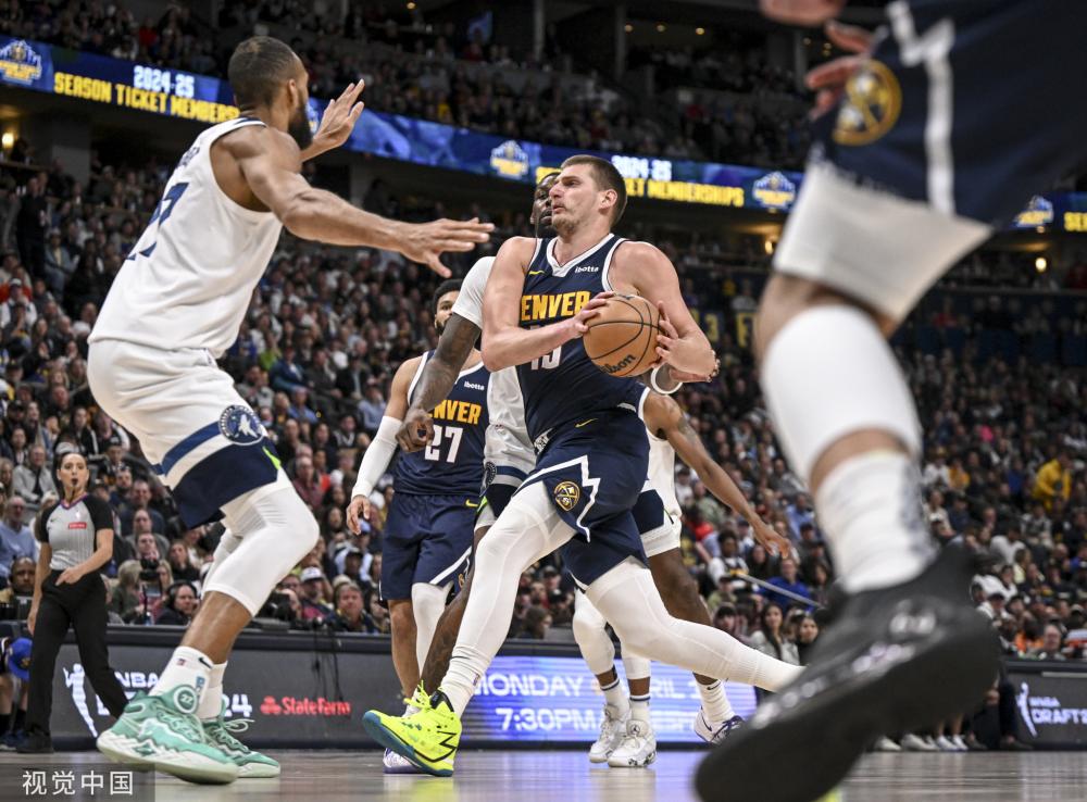 转向他的新 转向他的新