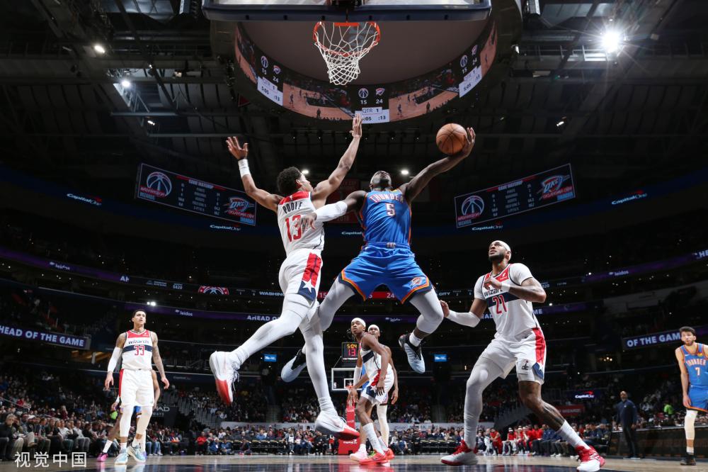 队员在训练 队员在训练